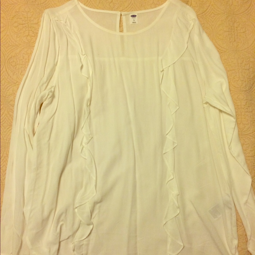 White ruffle top